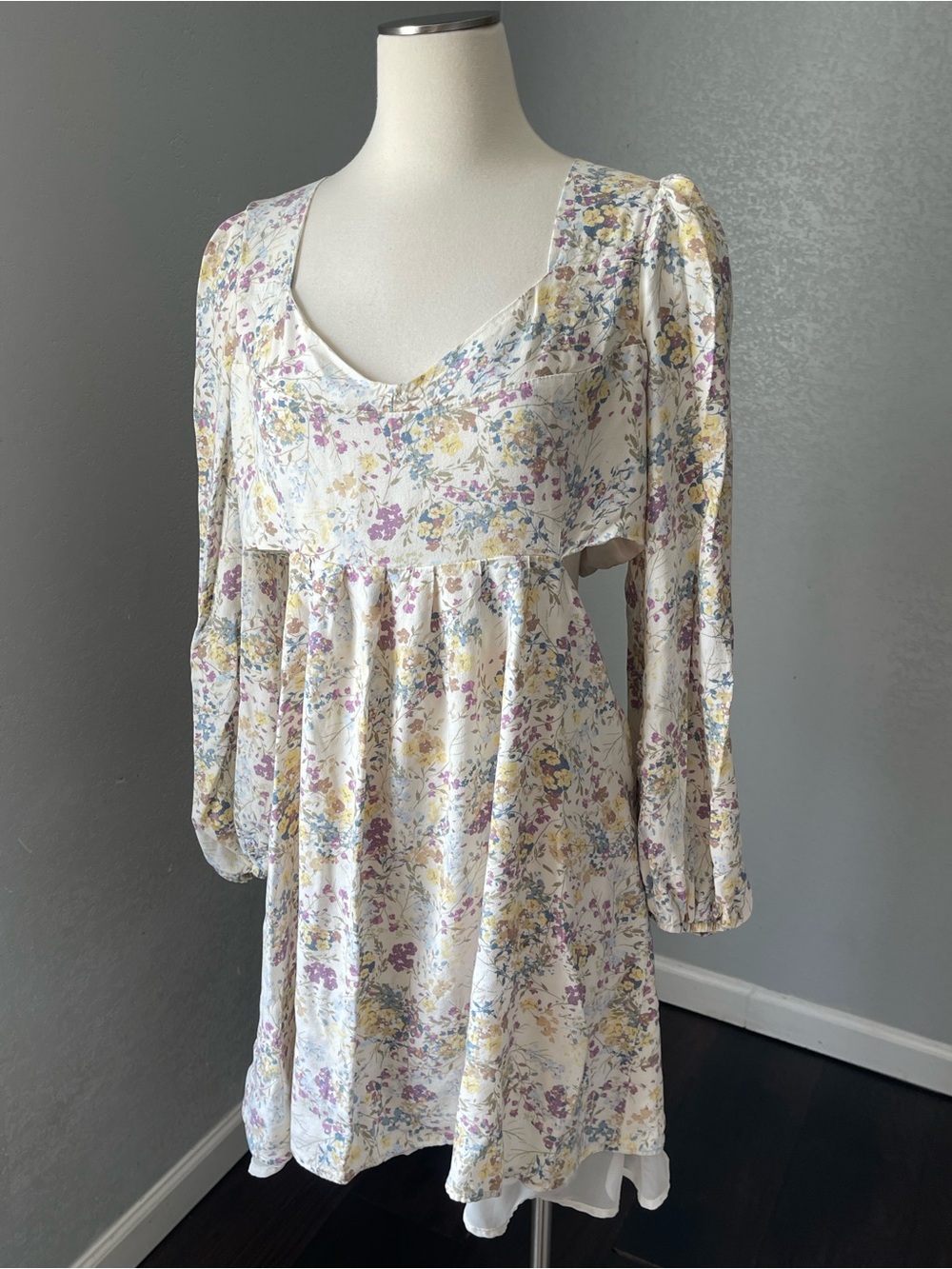 AND NOW THIS Ivory Floral Dress